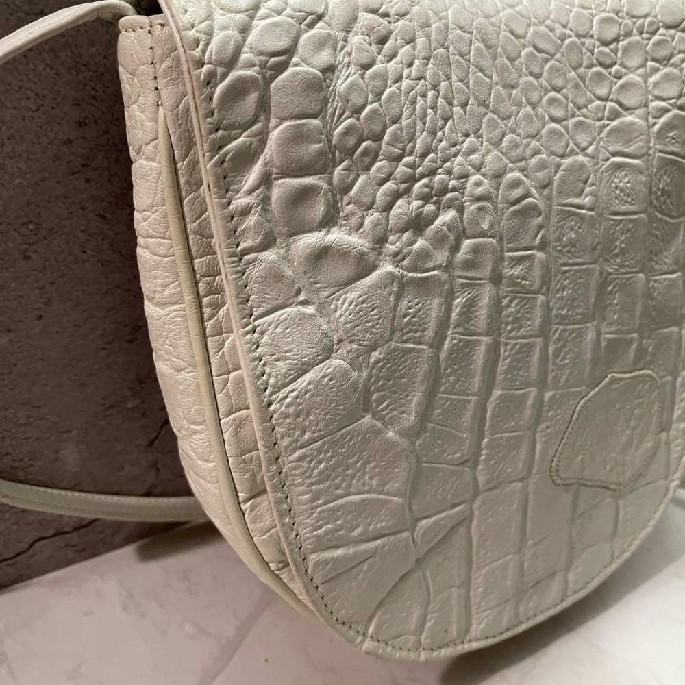 Vintage Carlos Falchi White Ivory Croc Embossed Leather Crossbody Bag - Picture 3 of 6